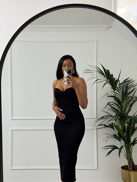 Prettylittlething Shape Black Rib Strappy Cup Detail Midaxi Dress